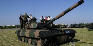 Festyn Patriotyczny na lotnisku Bemowo