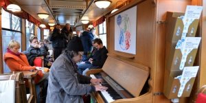 Wnętrze tramwaju partycypacyjnego