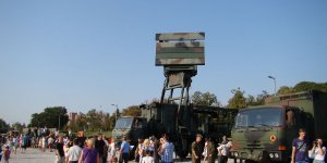 Piknik wojskowy na błoniach Stadionu Narodowego, 15-08-2015
