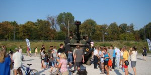 Piknik wojskowy na błoniach Stadionu Narodowego, 15-08-2015