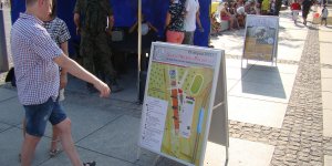 Piknik wojskowy na błoniach Stadionu Narodowego, 15-08-2015
