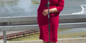 Konferencja prasowa w Komisariacie Rzecznym - prezydent Warszawy Hanna Gronkiewicz Waltz