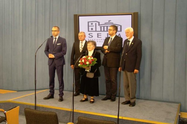 Konferencja prasowa po ustanowieniu w Sejmie dnia 2 X Dniem Pamięci o Cywilnej Ludności Powstańczej Warszawy
