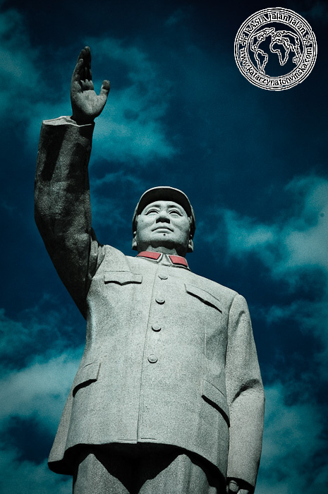 Mao_Zedong_monumant