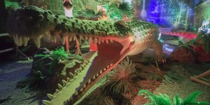Dinozaury na żywo - wystawa na błoniach Stadionu Narodowego