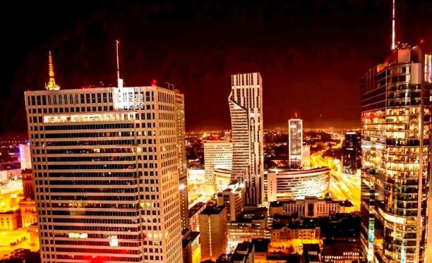 Warszawa - wieczorne centrum miasta