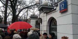 Manifestacja Obywatele dla demokracji - Aleja Szucha 12 - Nuncjatura Apostolska