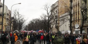 Manifestacja Obywatele dla demokracji - Aleja Szucha