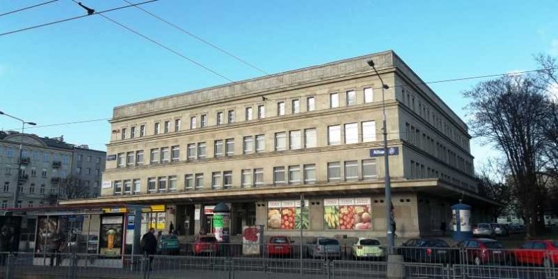 Stary dobry Pedeciak na Woli.. Ale tu już prezentów mikołajkowych nie kupisz.