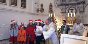 Czarodzieje z Kaszub na Bielanach - Miłosz Teterycz zaśpiewa kolędę po kaszubsku