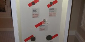 Wystawa Muzeum UW - „Orzeł i pięć gwiazd Uniwersytetu”