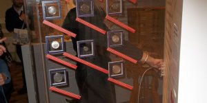 Wystawa Muzeum UW - „Orzeł i pięć gwiazd Uniwersytetu”