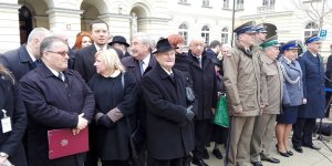 Odsłonięcie tablicy poświęconej Lechowi Kaczyńskiemu