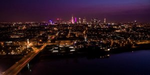 Warszawa nocą