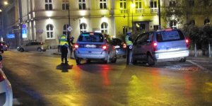 Nocna kontrola taksówkarzy i przewoźników