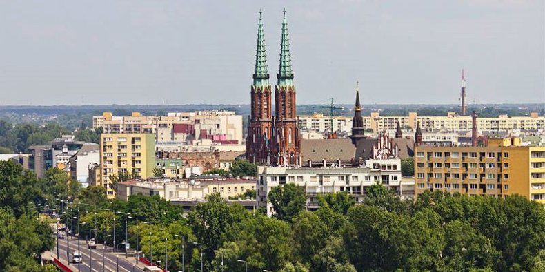 Warszawa - widok z lewej strony na prawą
