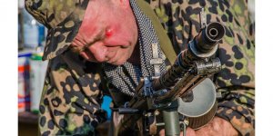 XI GRENADIER