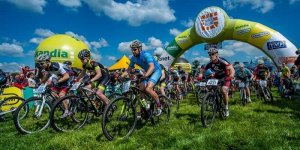 Dystans Grand Fondo podczas Skandia Maraton Lang Team w Krakowie