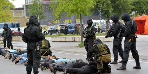 Ćwiczenia służb przed szczytem NATO i Światowymi Dniami Młodzieży