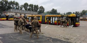 AT Żandarmerii Wojskowej - ćwiczenia w MZA przy ul. Włościańskiej