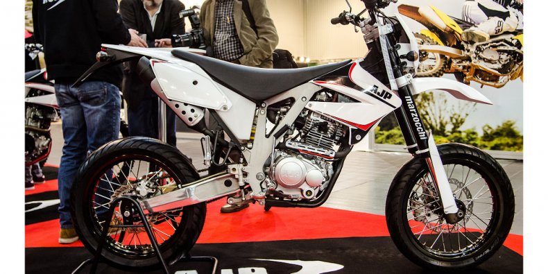 AJP PR3