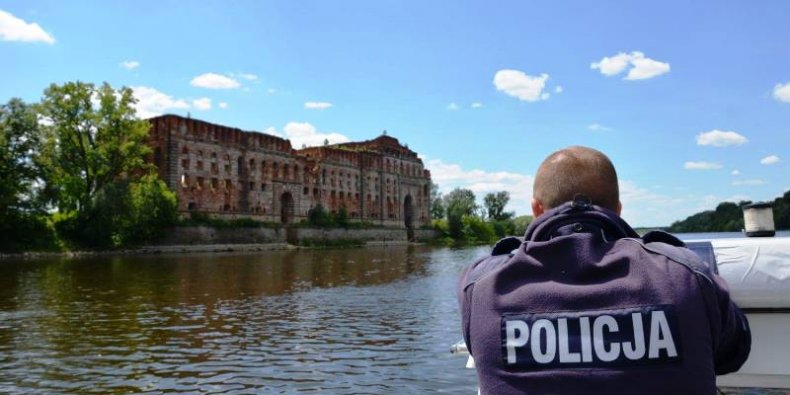 Policja Rzeczna i Spichlerz