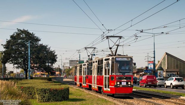 tramwajowy skład 1000+1001