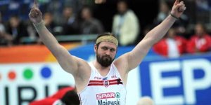 Tomasz Majewski po zdobyciu halowego mistrzostwa Europy w Turynie w 2009 r.