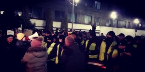 Protest przed Sejmem - 16-12-2016