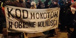 Protest przed Sejmem - 16-12-2016