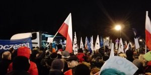 Protest przed Sejmem - 16-12-2016