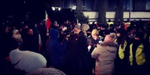 Protest przed Sejmem - 16-12-2016