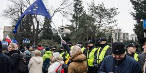 demonstracja 17.XII.2016 w Warszawie