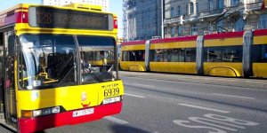 Linia autobusowa 128 w centrum