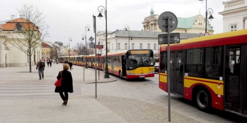 Autobusy MZA na Krakowskim Przedmieściu