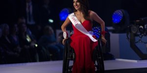 Miss Wheelchair World 2017 - stroje galowe