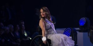 Miss Wheelchair World 2017 - stroje galowe
