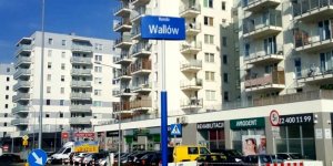 Tabliczka na słupku: Rondo Wallów - Ursus