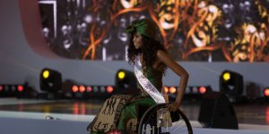 Miss Wheelchair World 2017 - stroje regionalne