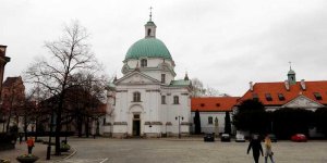 Kościół Sakramentek pod wezwaniem św. Kazimierza - Rynek Nowego Miasta 2
