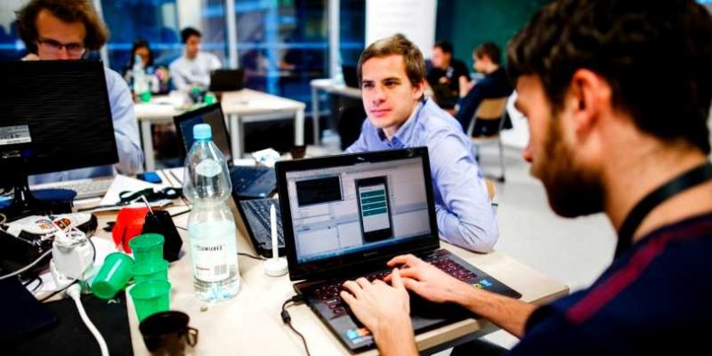 Maraton projektów na Wydziale MINI PW - Czyli Campus App Challenge 24h hackathon