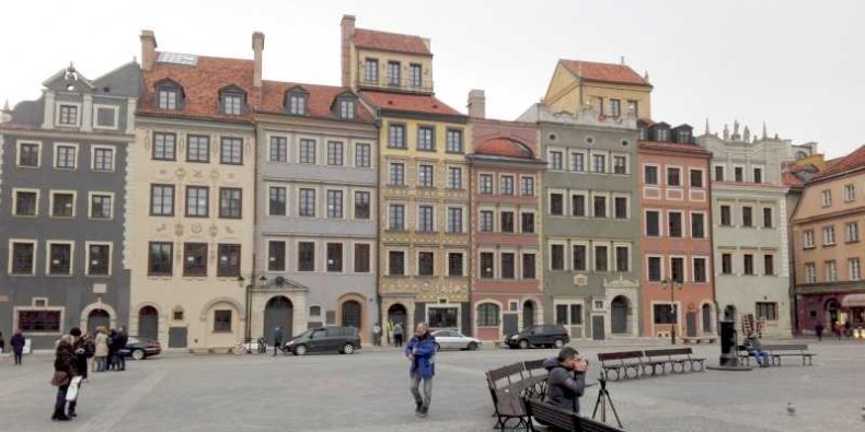 Strona Dekerta - Rynek Starego Miasta w Warszawie