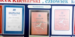 Uroczystość nadania imienia Jacka Kucharskiego modelarni lotniczej w Szkole Podstawowej nr 166 im Żwirki i Wigury w Warszawie