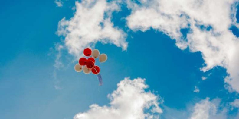 Dzień Dziecka (balony na niebie)