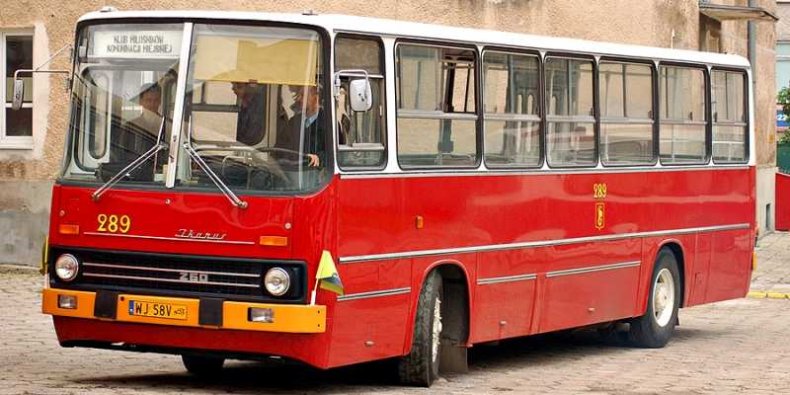 Ikarus 260.04