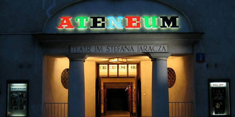 Teatr Ateneum - wejście główne
