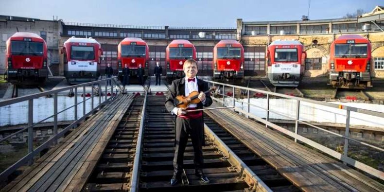 Zbigniew Lewicki i lokomotywy