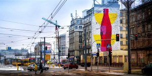 Ściana z Colą na Pradze przy skrzyżowaniu ulic Targowej z Kijowską