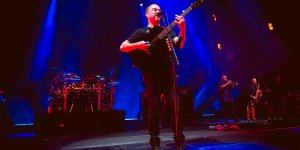 Dave Matthews na czele zespołu