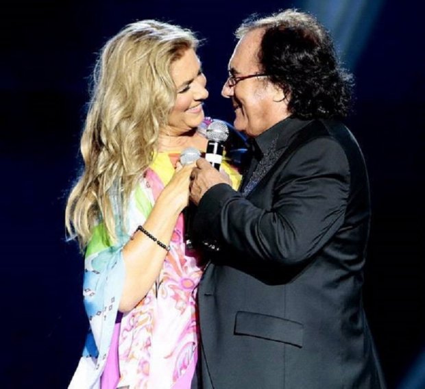 Al Bano i Romina Power tańczą na scenie